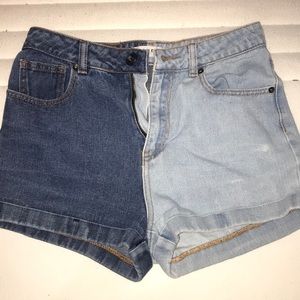Double colored denim high waisted short shorts